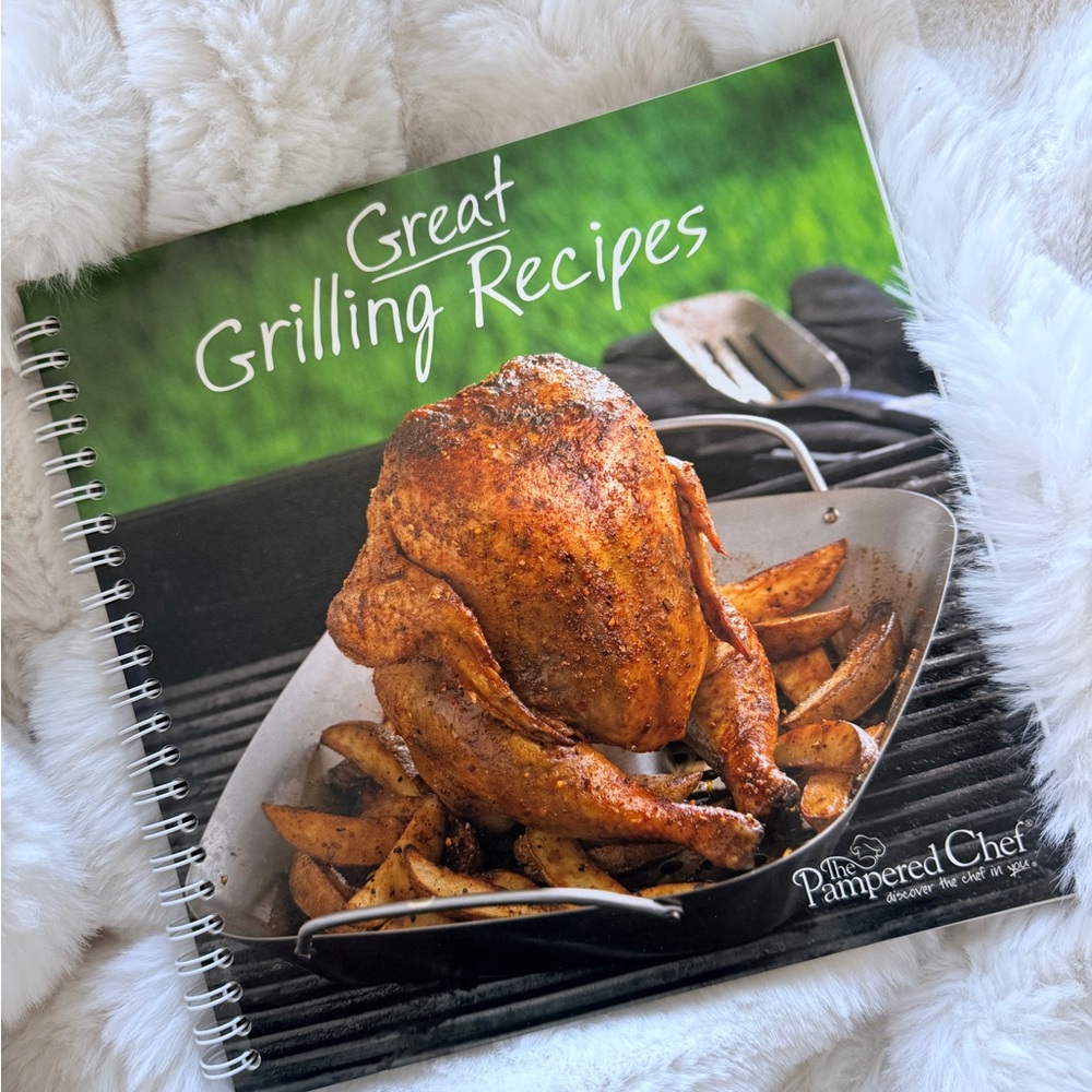 The Pampered Chef Grilling Recipes Cookbook - Green and Brown Cover